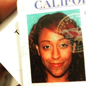 Meet your Posher, Romene